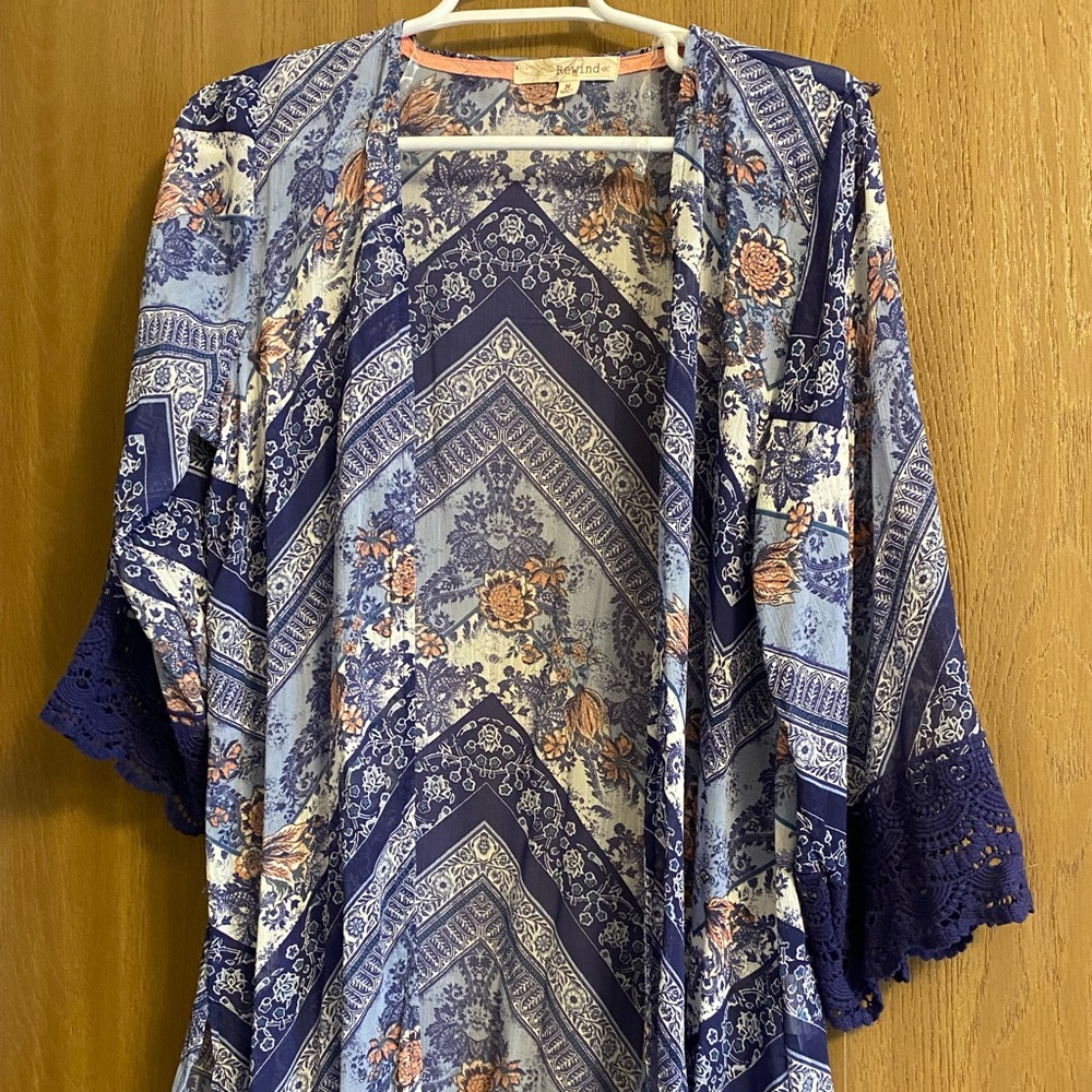 Juniors kimono blue with crochet details